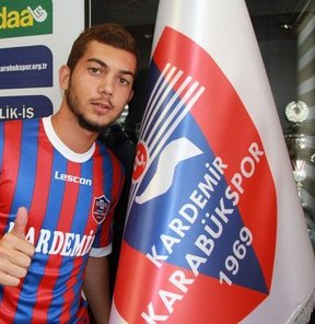 Kardemir D.Ç Karabükspor, Fenerbahçe'nin genç oyuncusu Beykan Şimşek'i bir yıllığına kiraladı