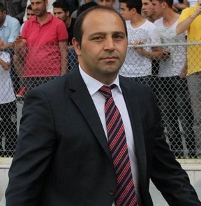 Teknik direktör Fuat Çapa, Kayseri Erciyesspor ile iki yıllık sözleşme imzaladı