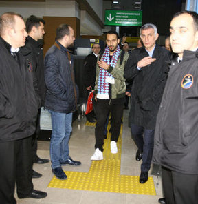 Erkan Zengin resmen Trabzonspor'da