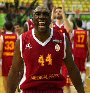 Galatasaray Medical Park'ın ABD'li basketbolcusu Domercant açıklama yaptı