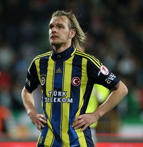 Fenerbahçe'deki geleceği belirsizliğini koruyan Krasic, karar değiştirdi