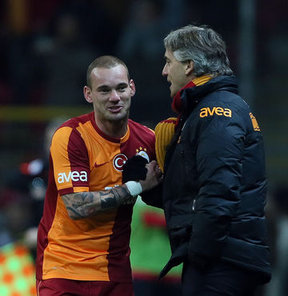 Mancini Sneijder'i istiyor