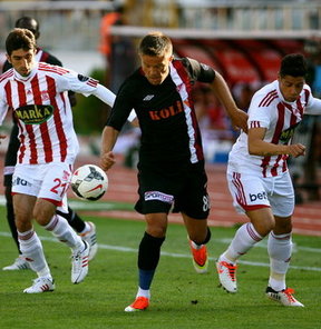 Süper Lig'deki gol düellosunda Sivasspor, Elazığspor'u deplasmanda devirdi