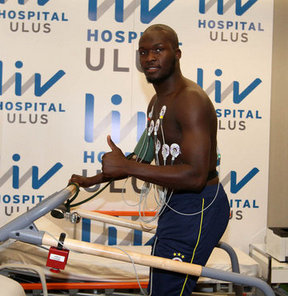 Fenerbahçe'nin Senegalli futbolcusu Moussa Sow, sağlık kontrolünden geçti